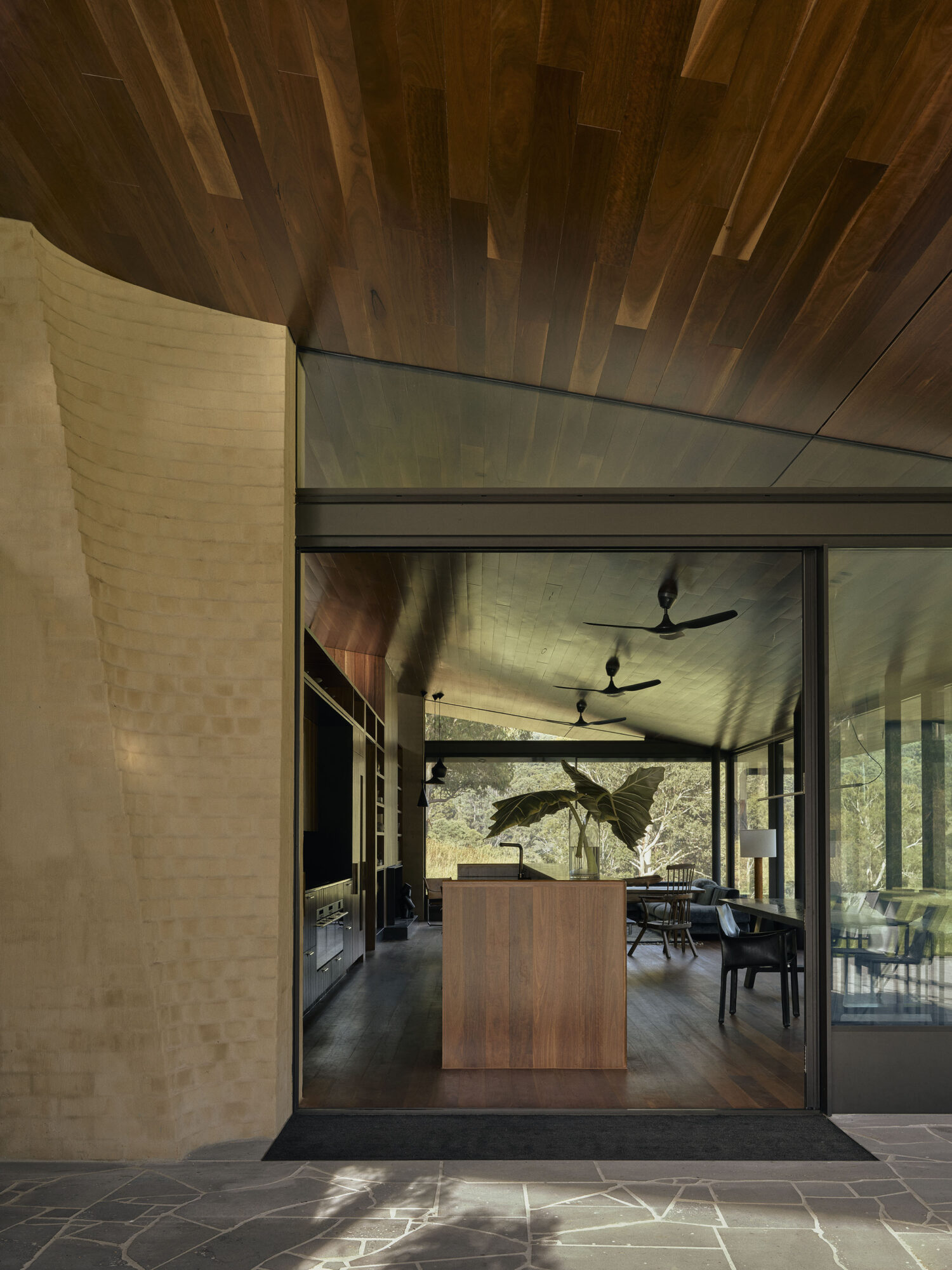 RMA Howqua 200125 014